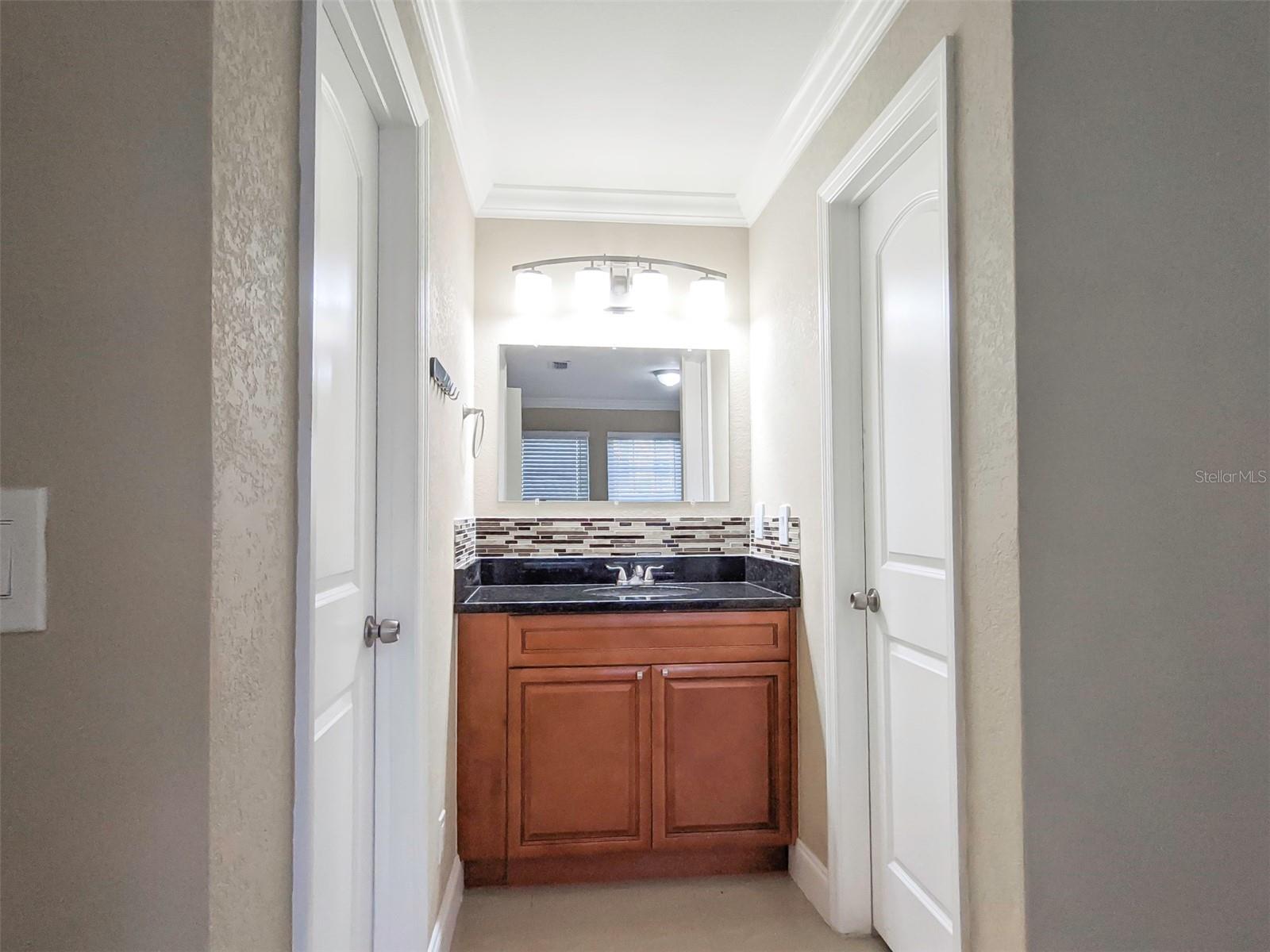 Image 11 of 13 For 6022 Westgate Drive 101