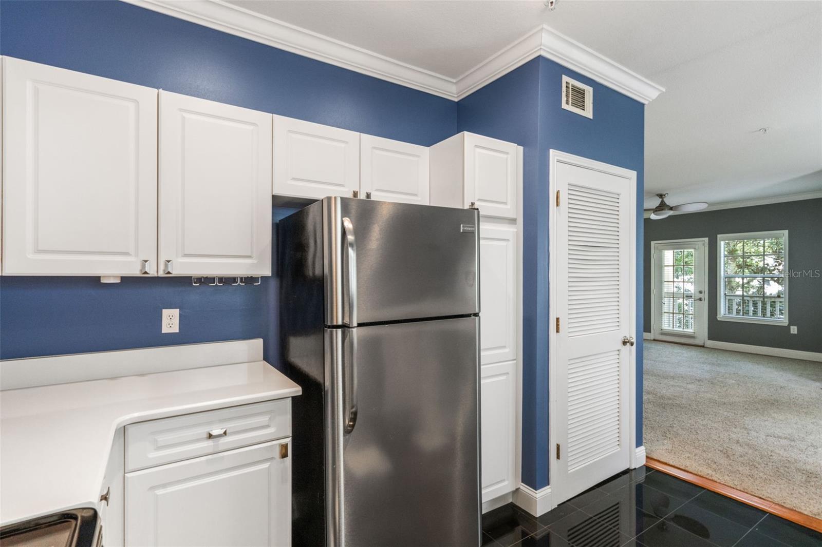 Image 14 of 75 For 414 Water Street 414
