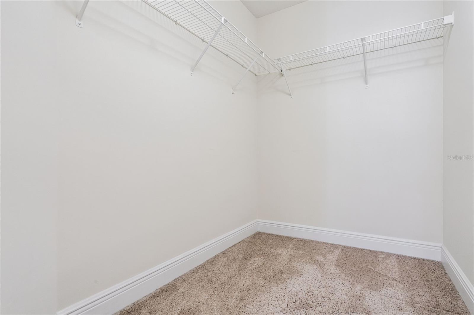 Image 33 of 75 For 414 Water Street 414