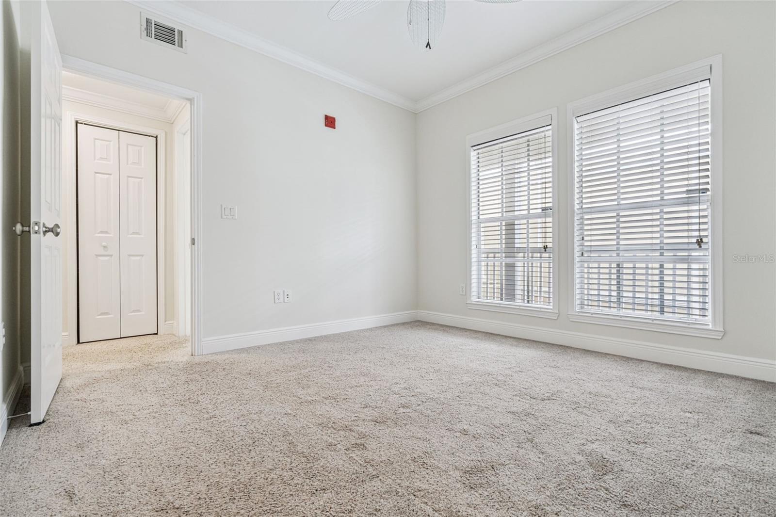 Image 37 of 75 For 414 Water Street 414