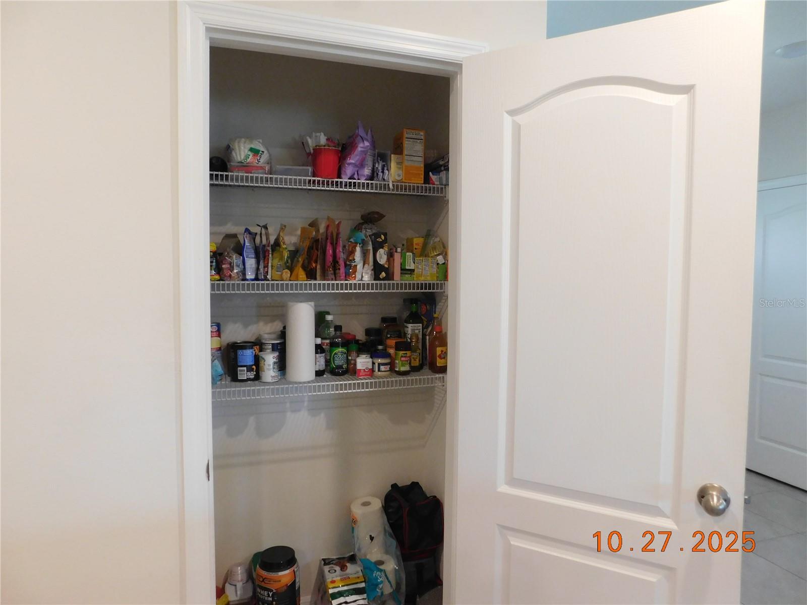 Image 17 of 59 For 1587 Candlefire Row