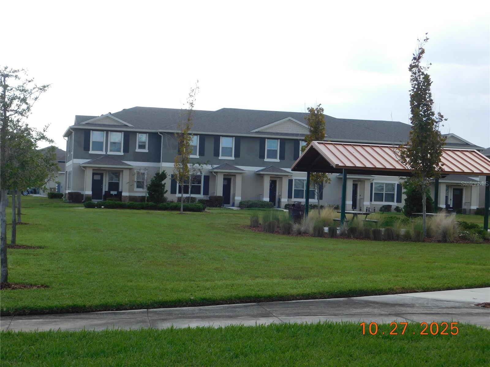 Image 2 of 59 For 1587 Candlefire Row