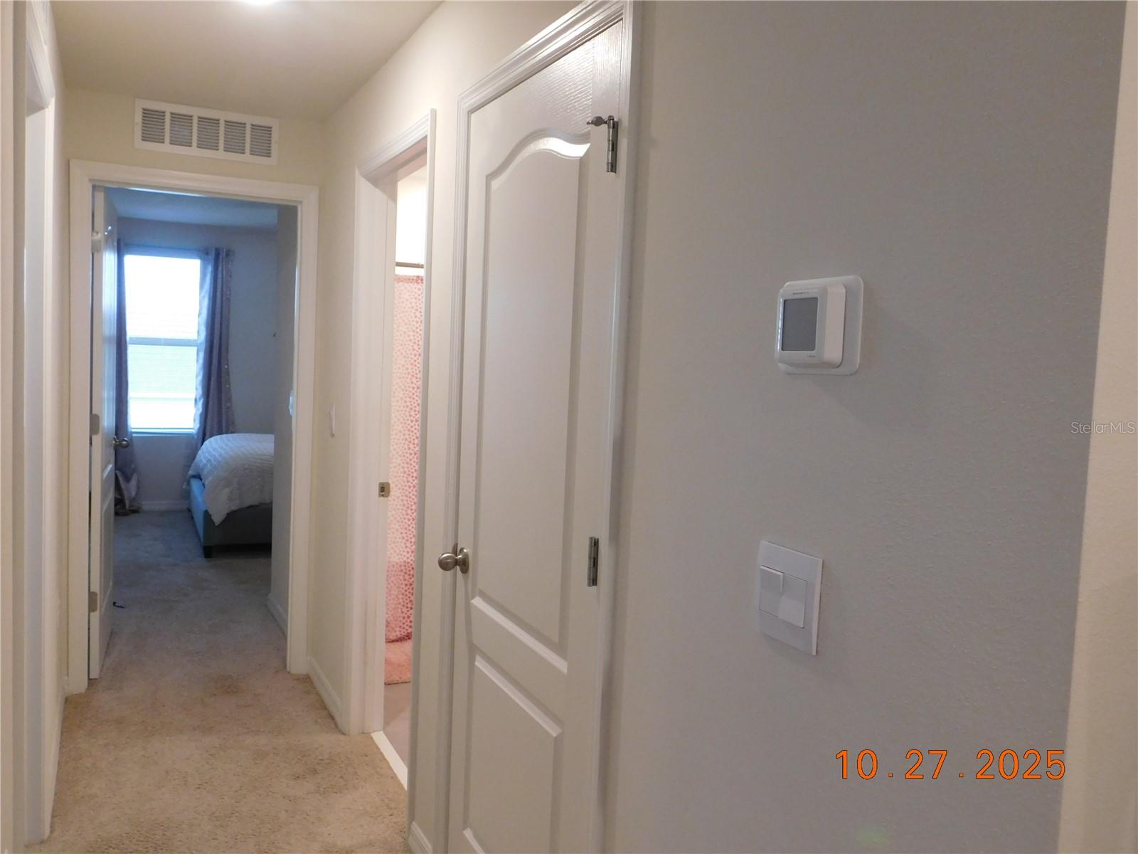 Image 28 of 59 For 1587 Candlefire Row