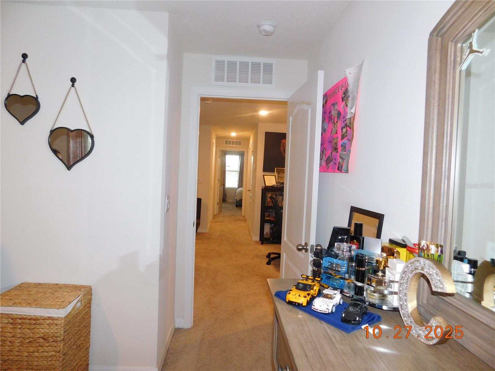 Image 31 of 59 For 1587 Candlefire Row