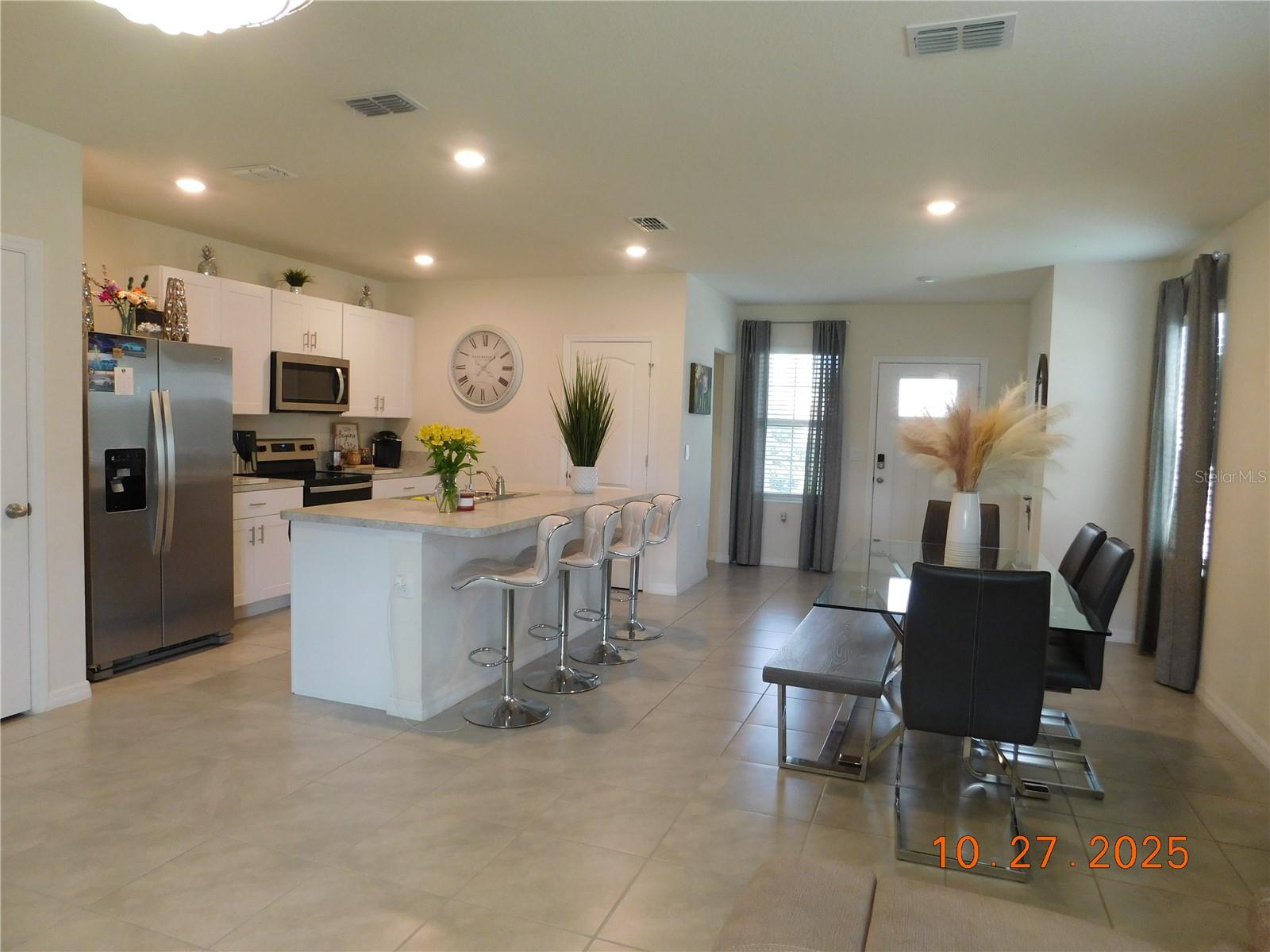 Image 9 of 59 For 1587 Candlefire Row