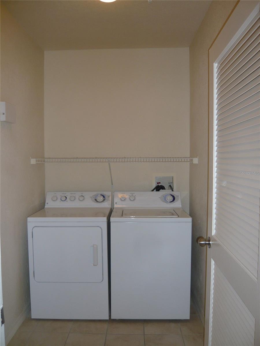 Image 12 of 14 For 5550 Michigan Street 2106