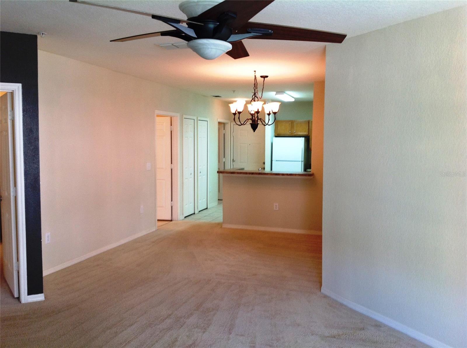 Image 5 of 14 For 5550 Michigan Street 2106