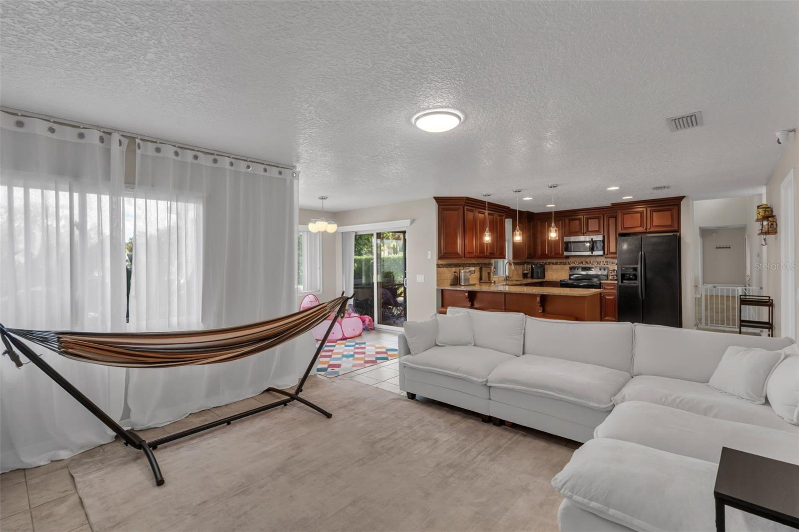 Image 18 of 44 For 6047 Shore Line Drive