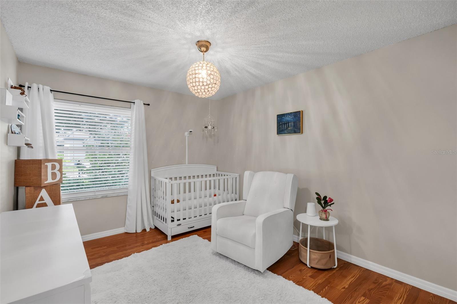 Image 28 of 44 For 6047 Shore Line Drive