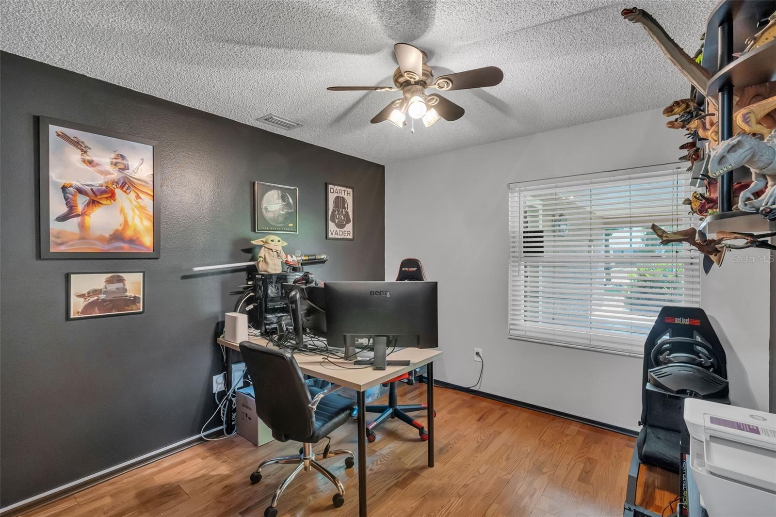 Image 30 of 44 For 6047 Shore Line Drive