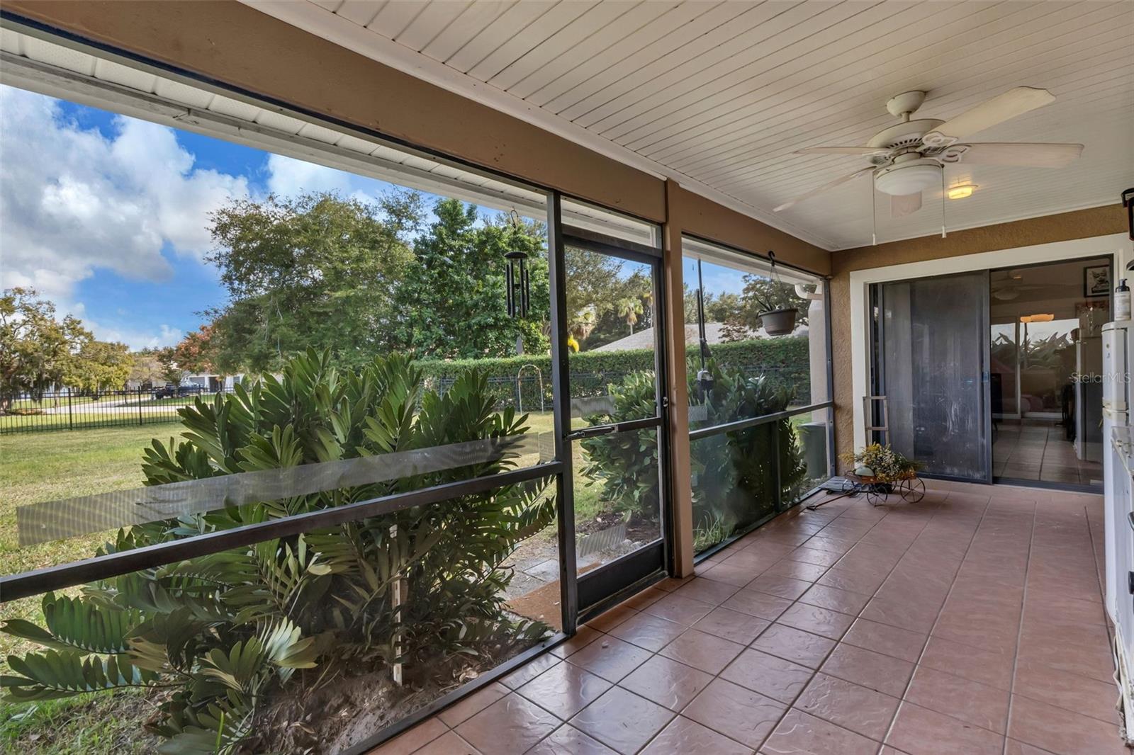 Image 35 of 44 For 6047 Shore Line Drive