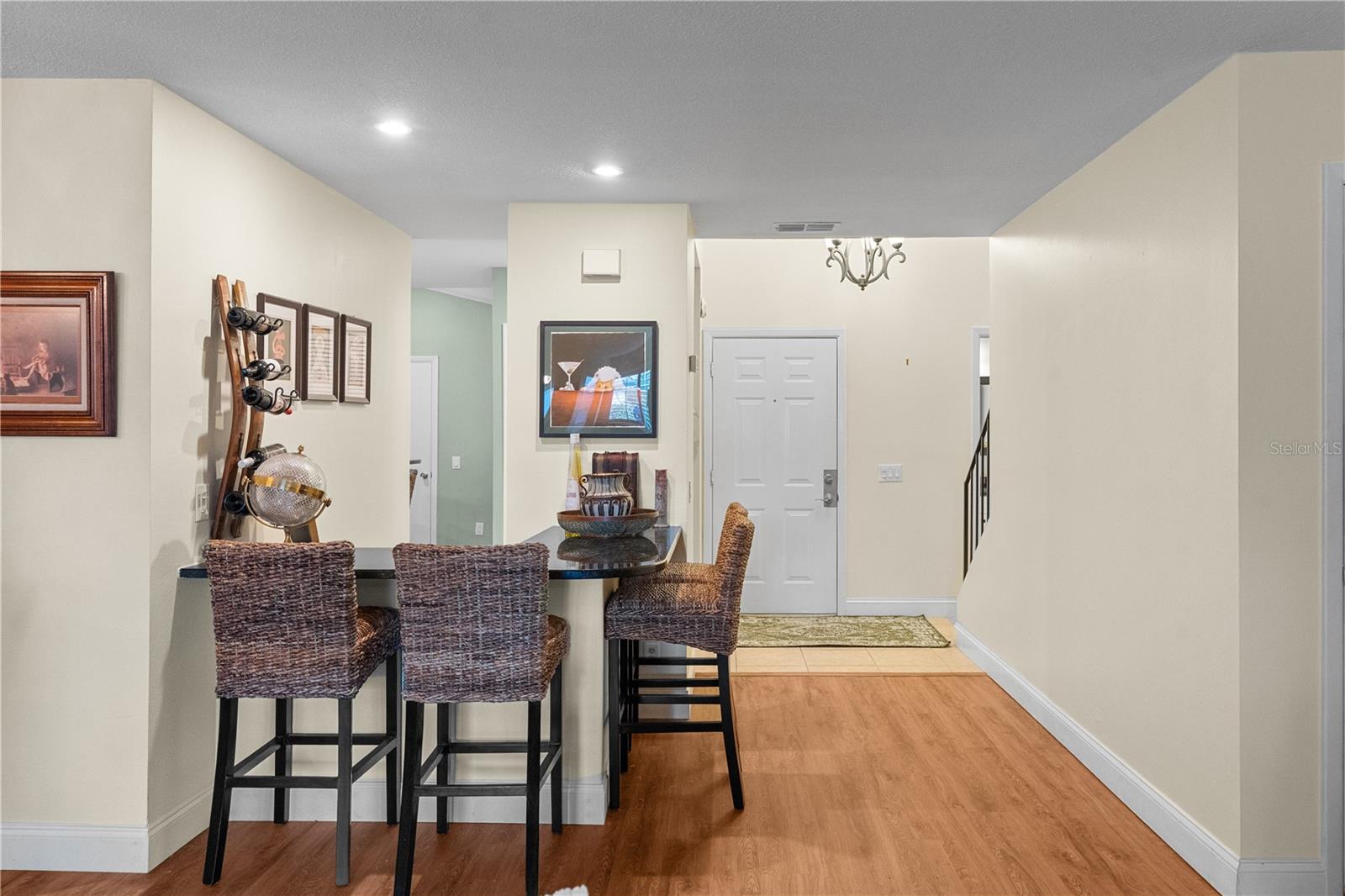 Image 14 of 53 For 623 Red Oak Circle 109