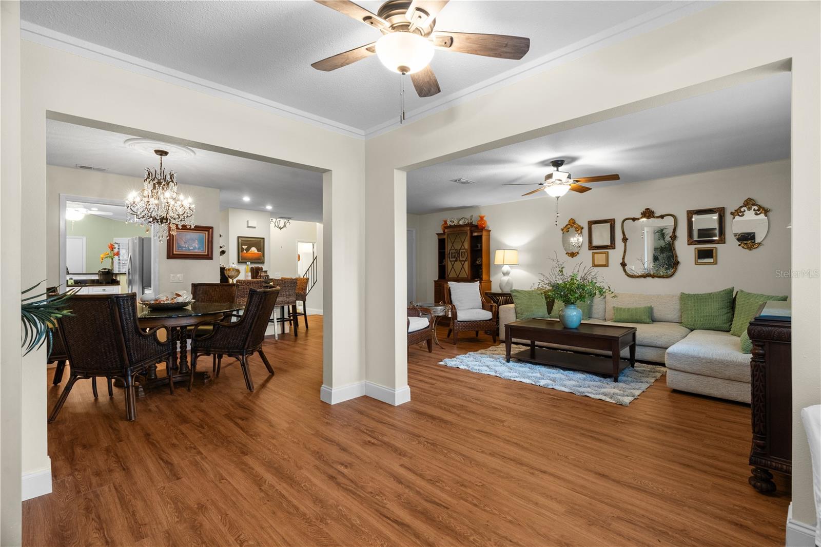 Image 20 of 53 For 623 Red Oak Circle 109