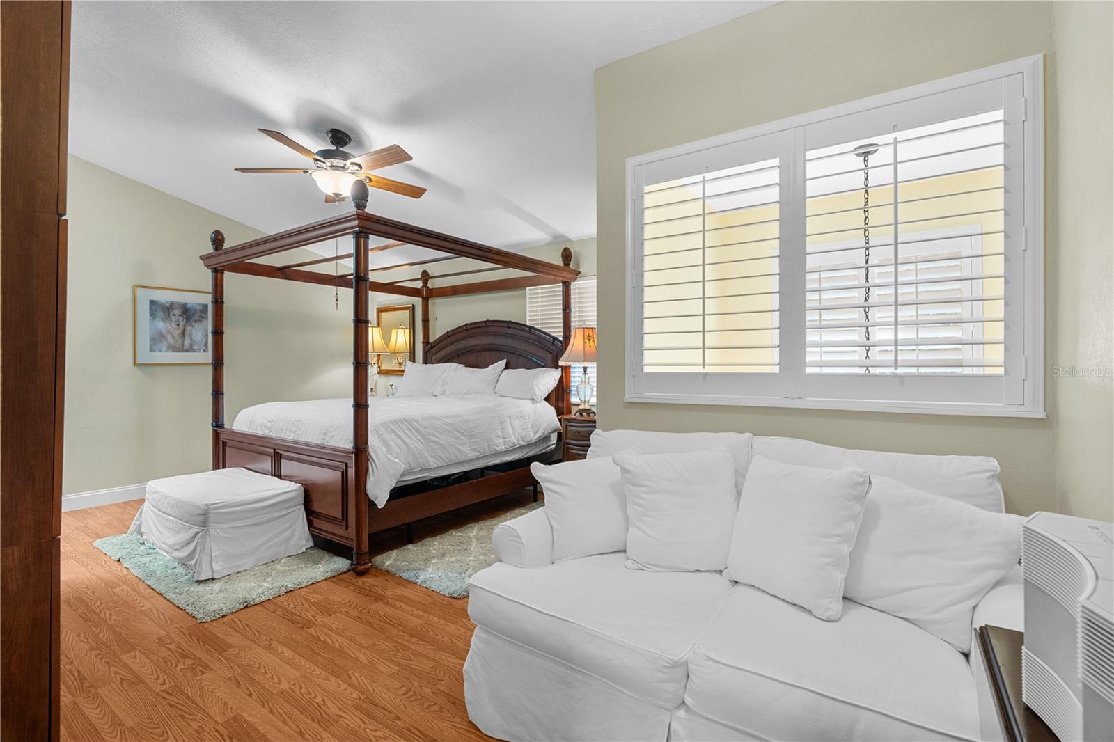 Image 36 of 53 For 623 Red Oak Circle 109