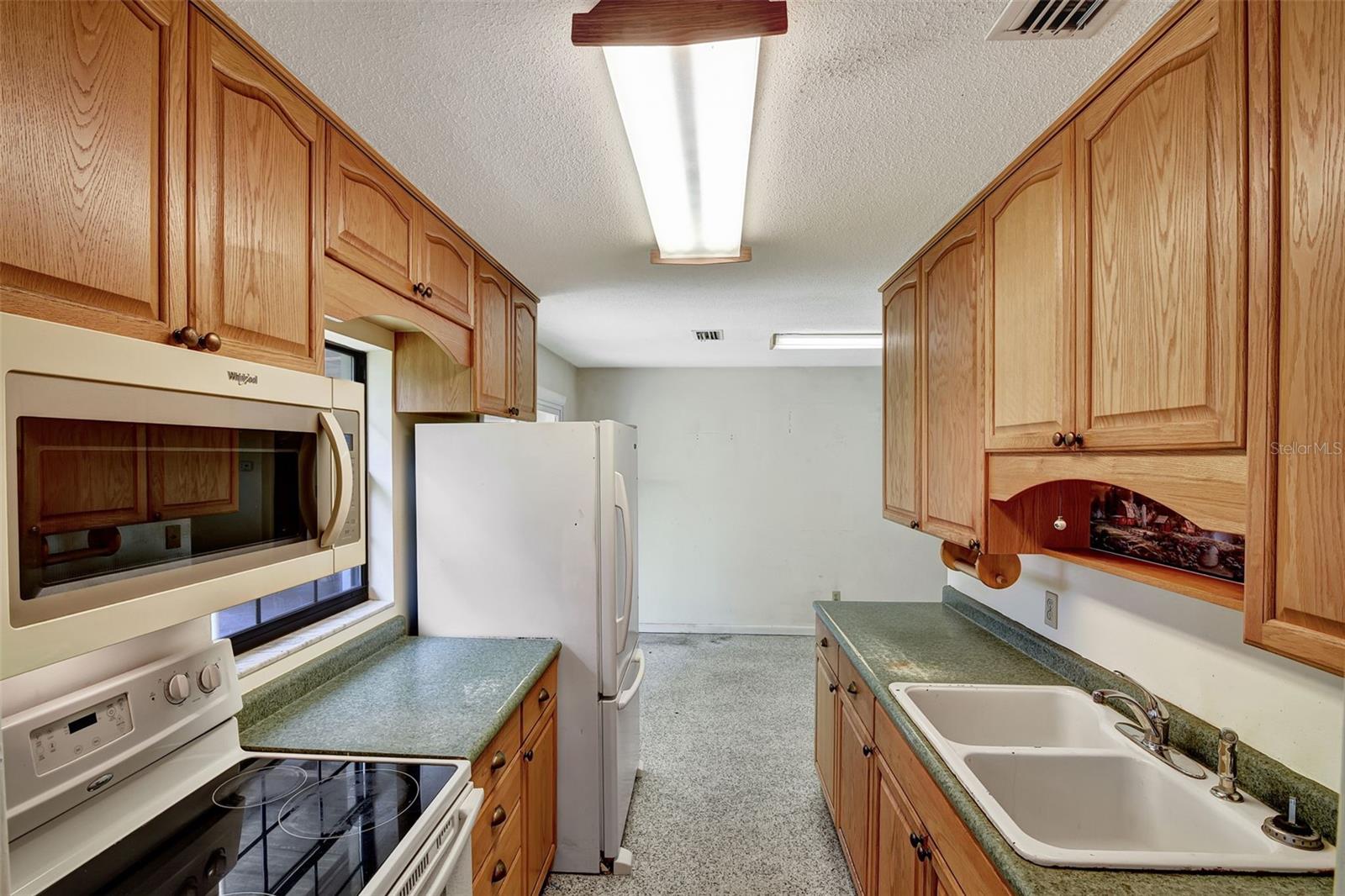 Image 23 of 67 For 1000 155th Street