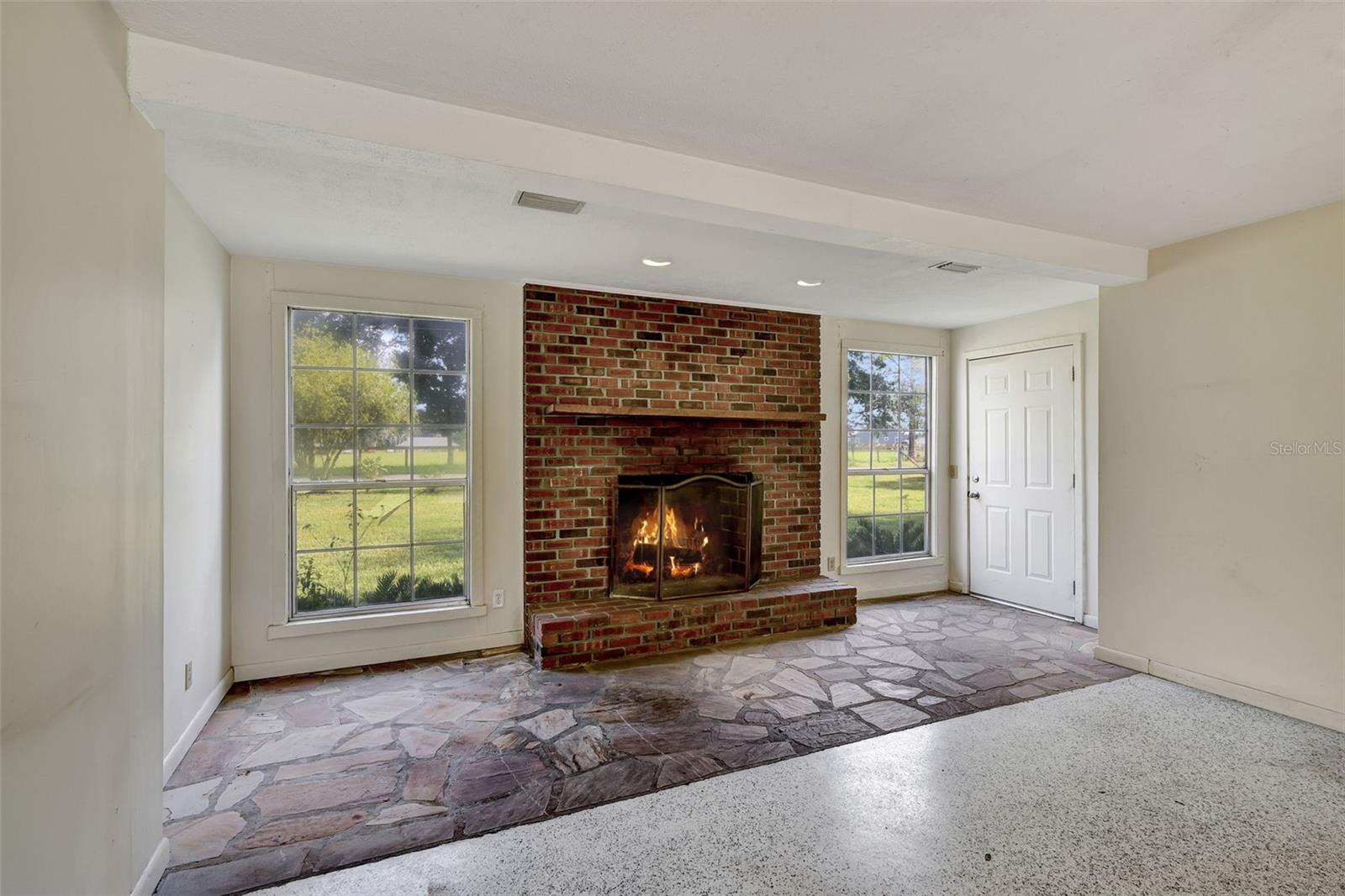 Image 6 of 67 For 1000 155th Street