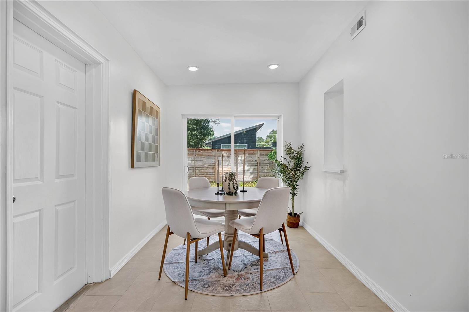 Image 11 of 24 For 2639 Betty Street