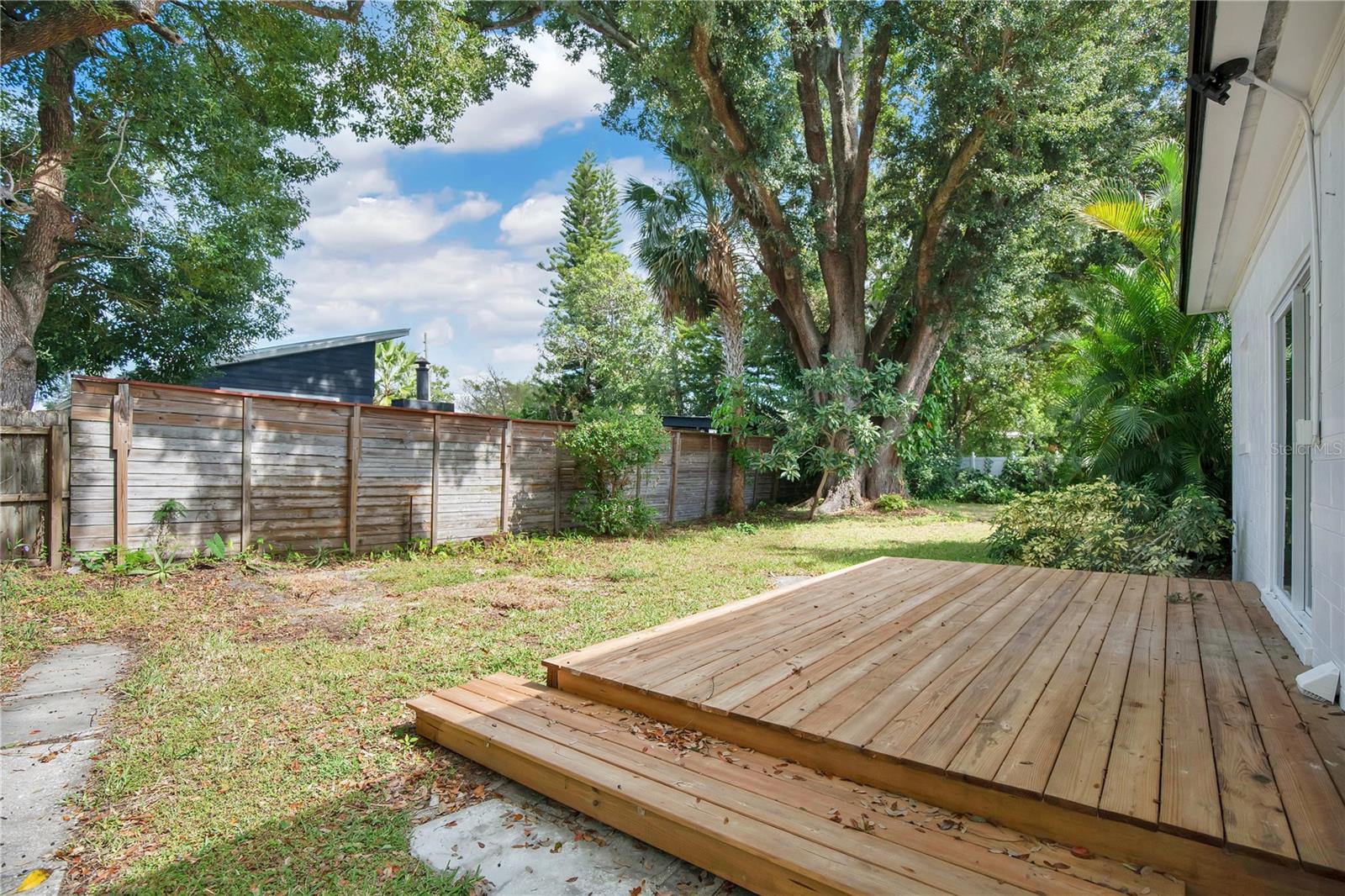 Image 21 of 24 For 2639 Betty Street