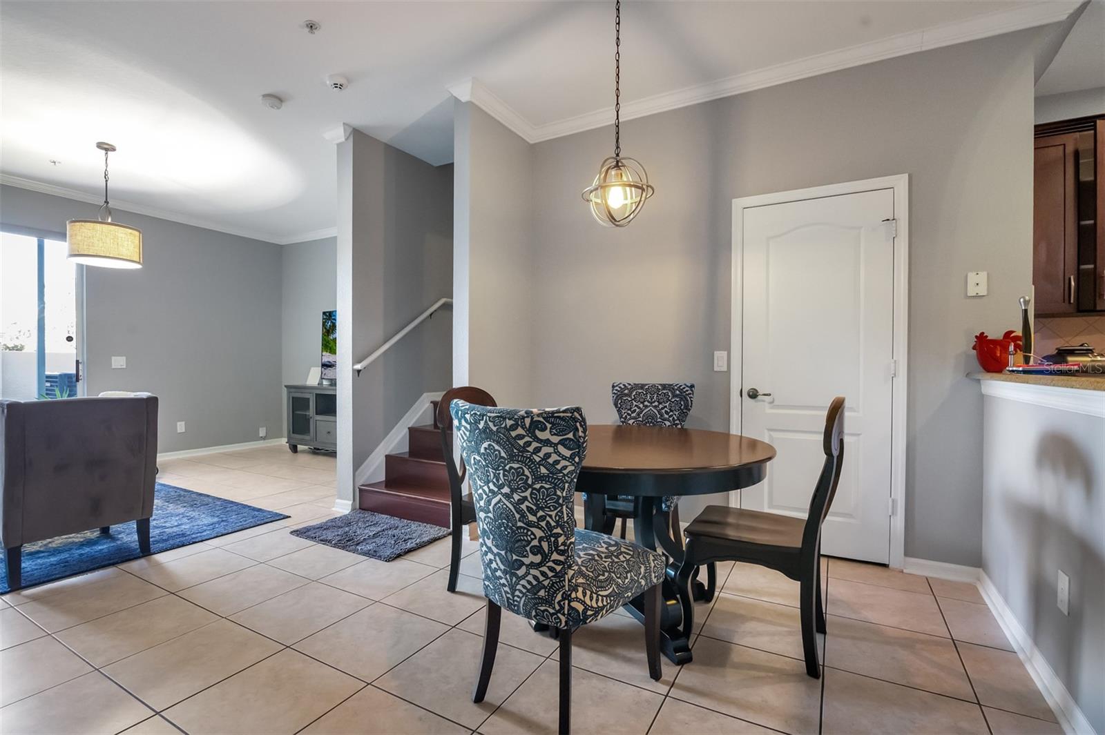 Image 4 of 29 For 6023 Strada Isle Way