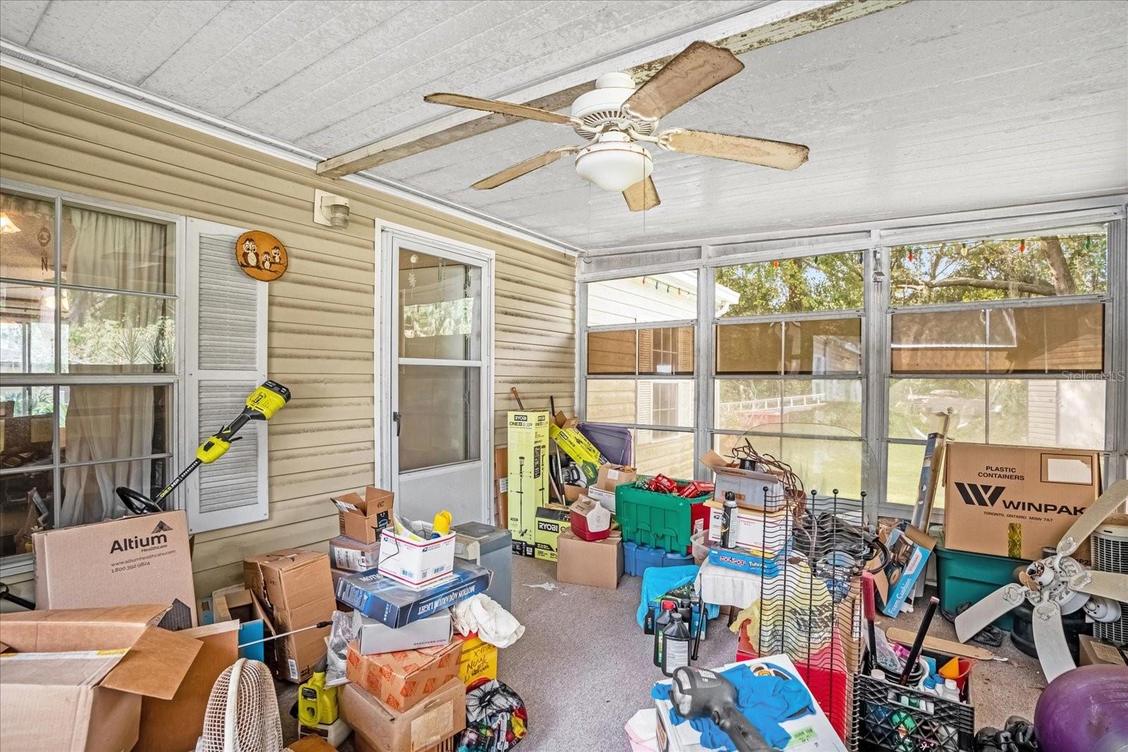 Image 18 of 31 For 8512 Treasure Island Road