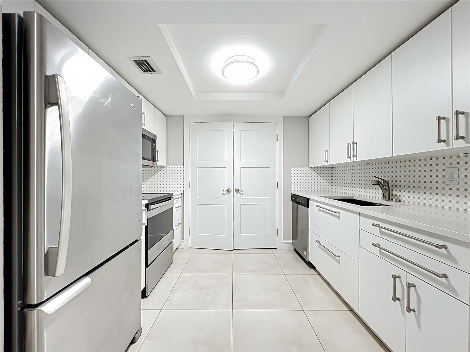 Image 10 of 68 For 117 Crown Oaks Way 117