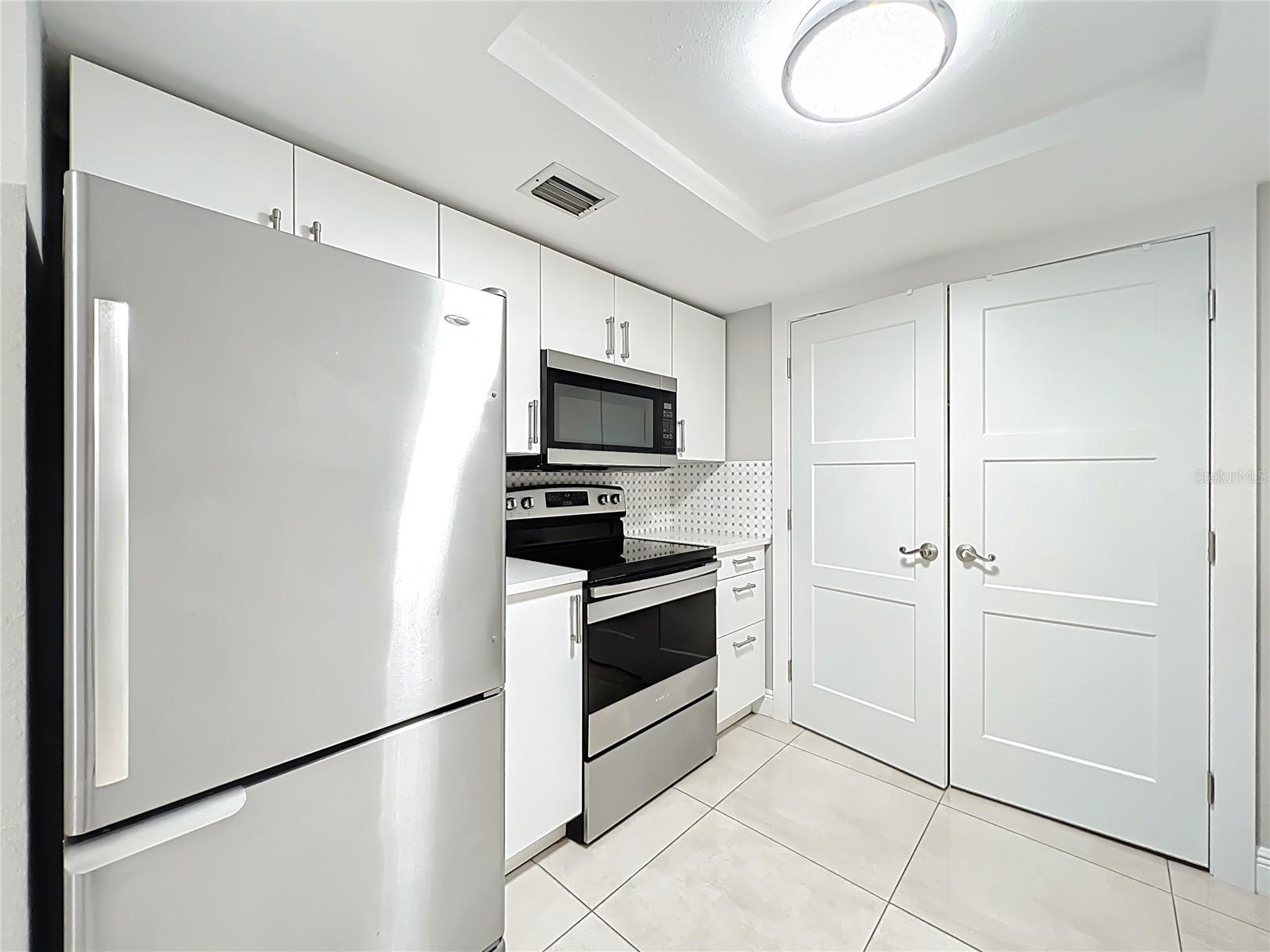 Image 11 of 68 For 117 Crown Oaks Way 117