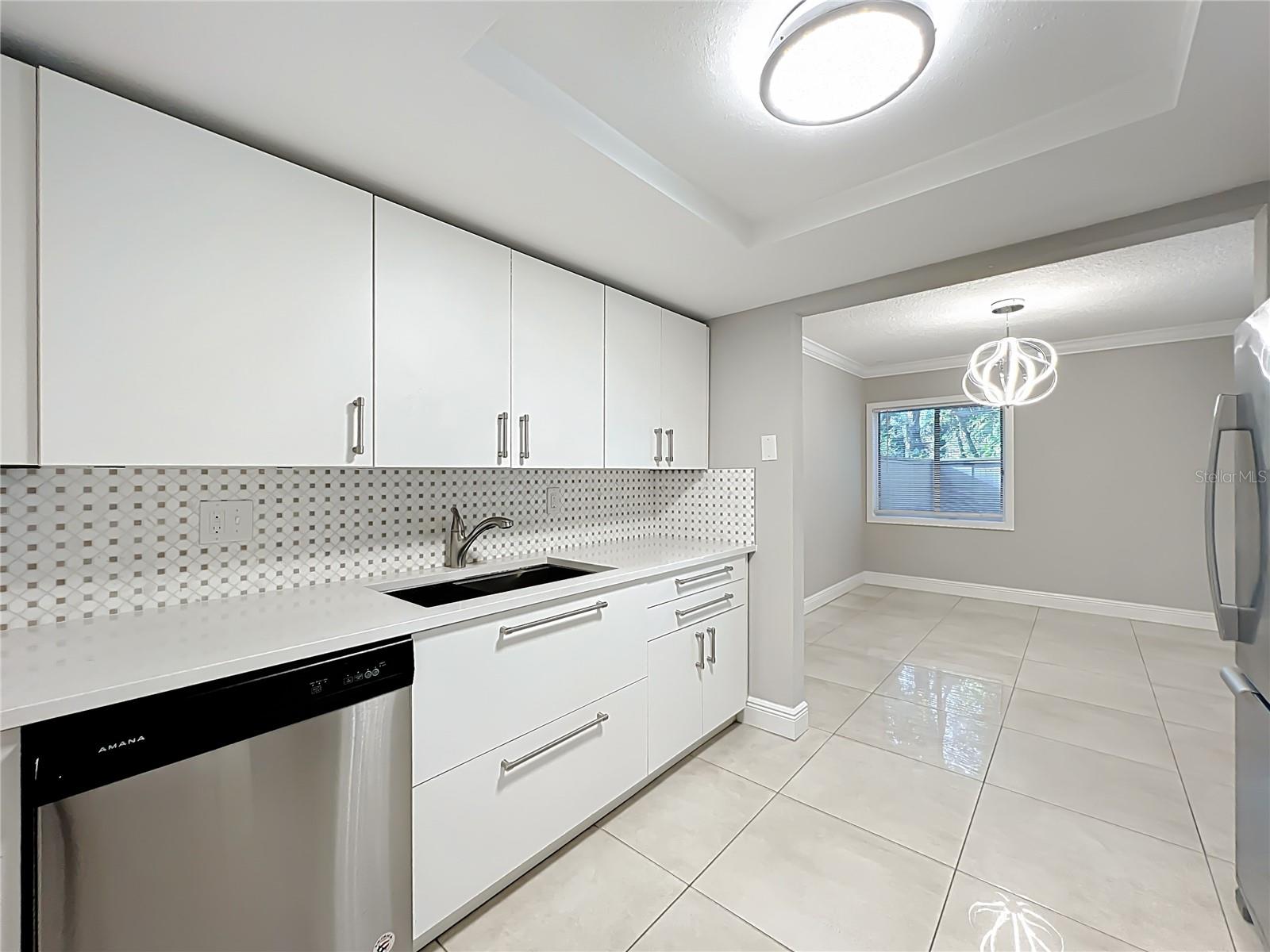 Image 17 of 68 For 117 Crown Oaks Way 117