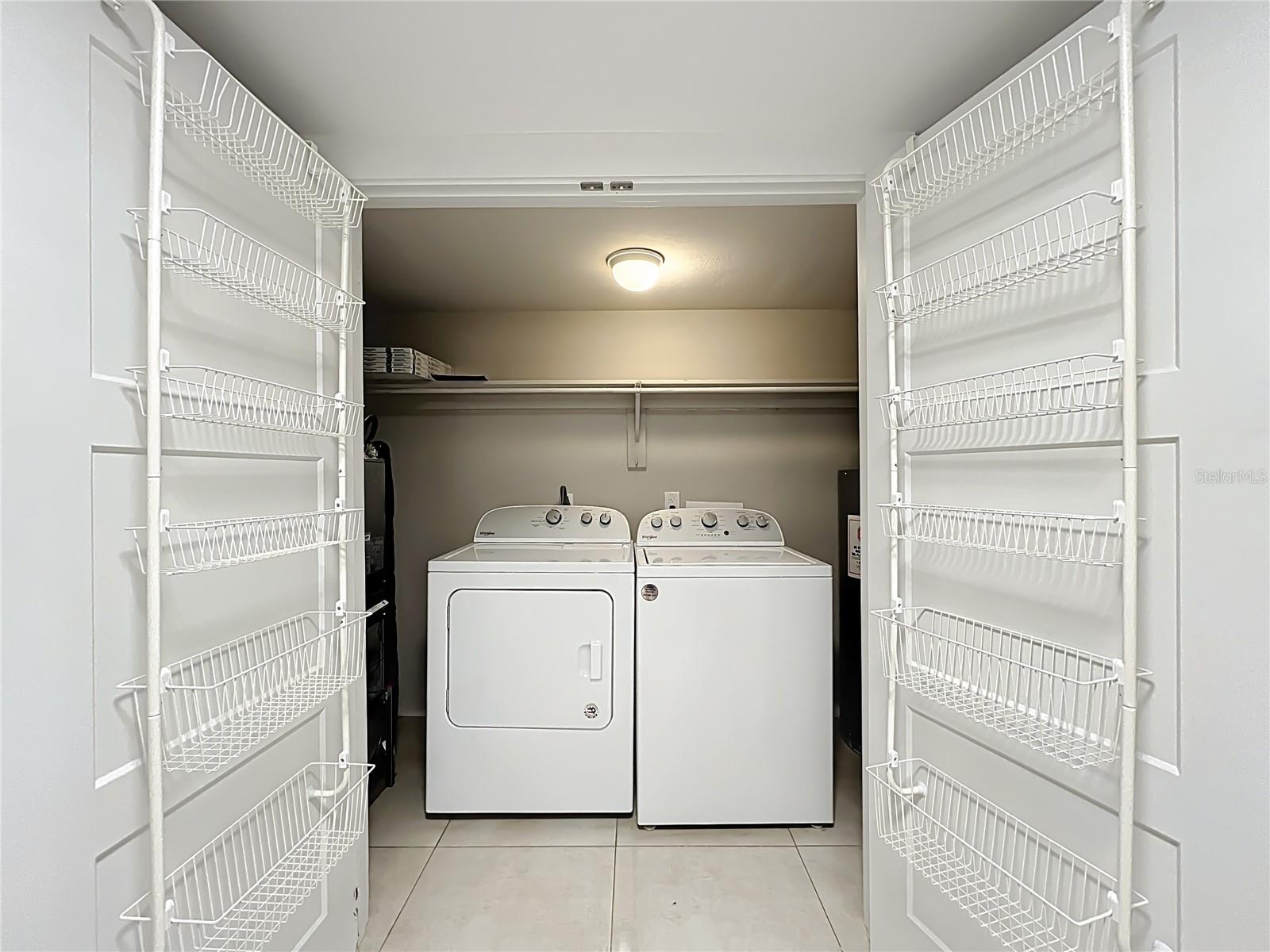 Image 19 of 68 For 117 Crown Oaks Way 117