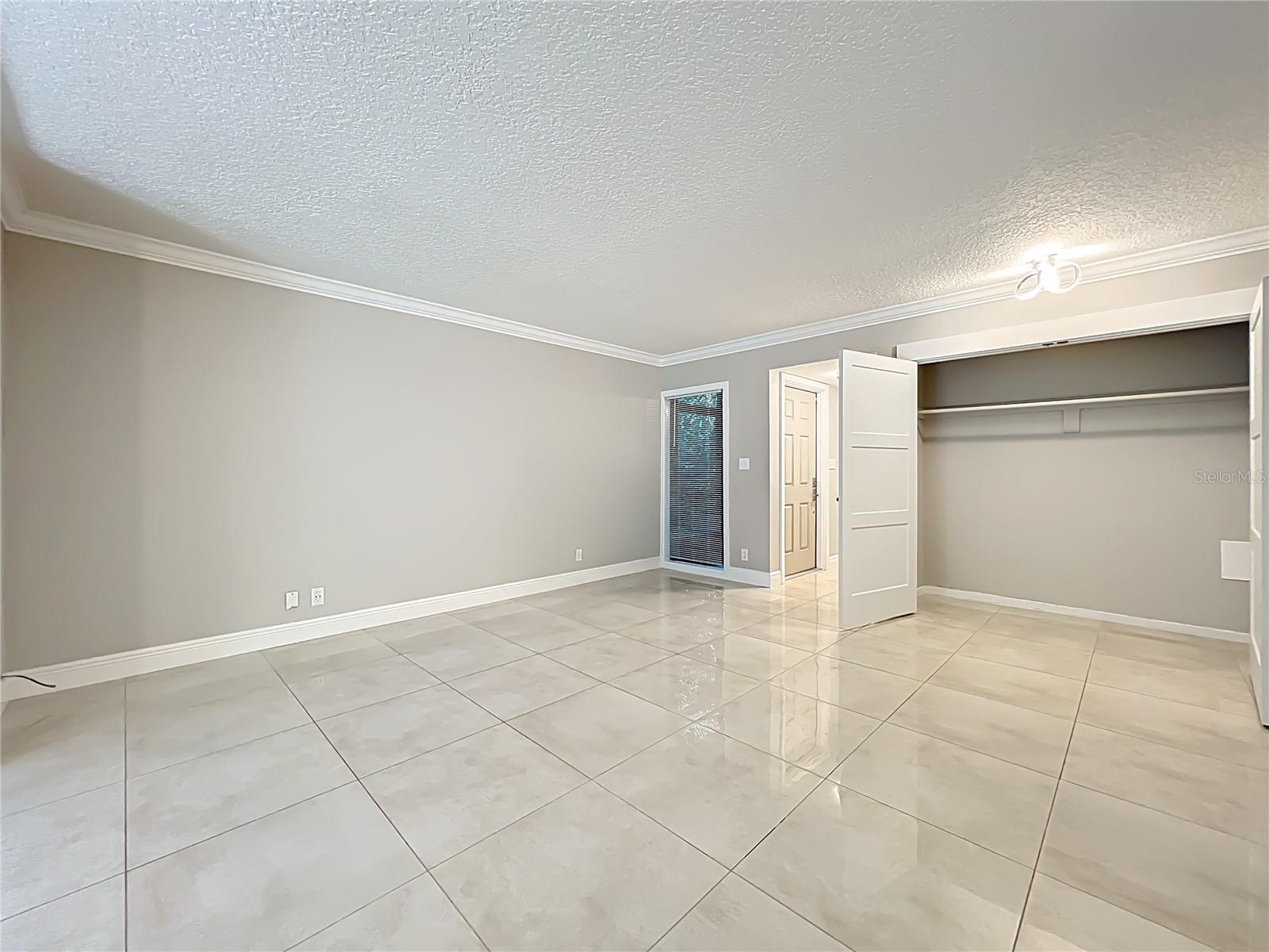 Image 7 of 68 For 117 Crown Oaks Way 117