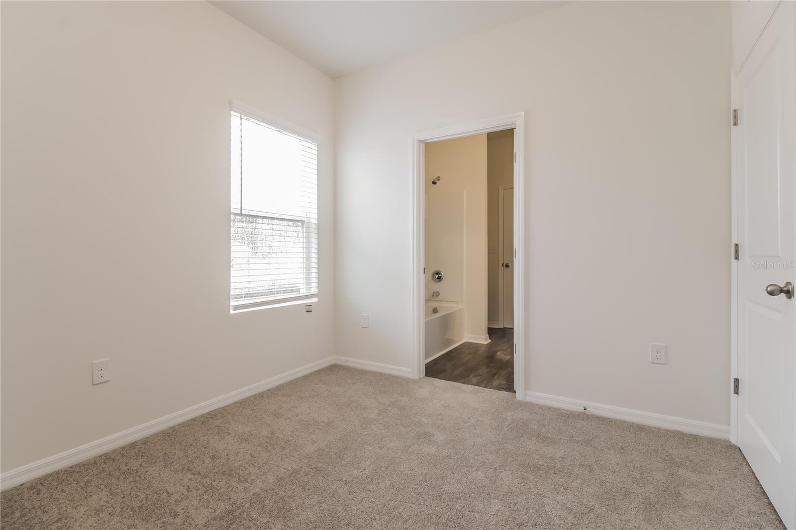 Image 7 of 16 For 606 Tortuga Court