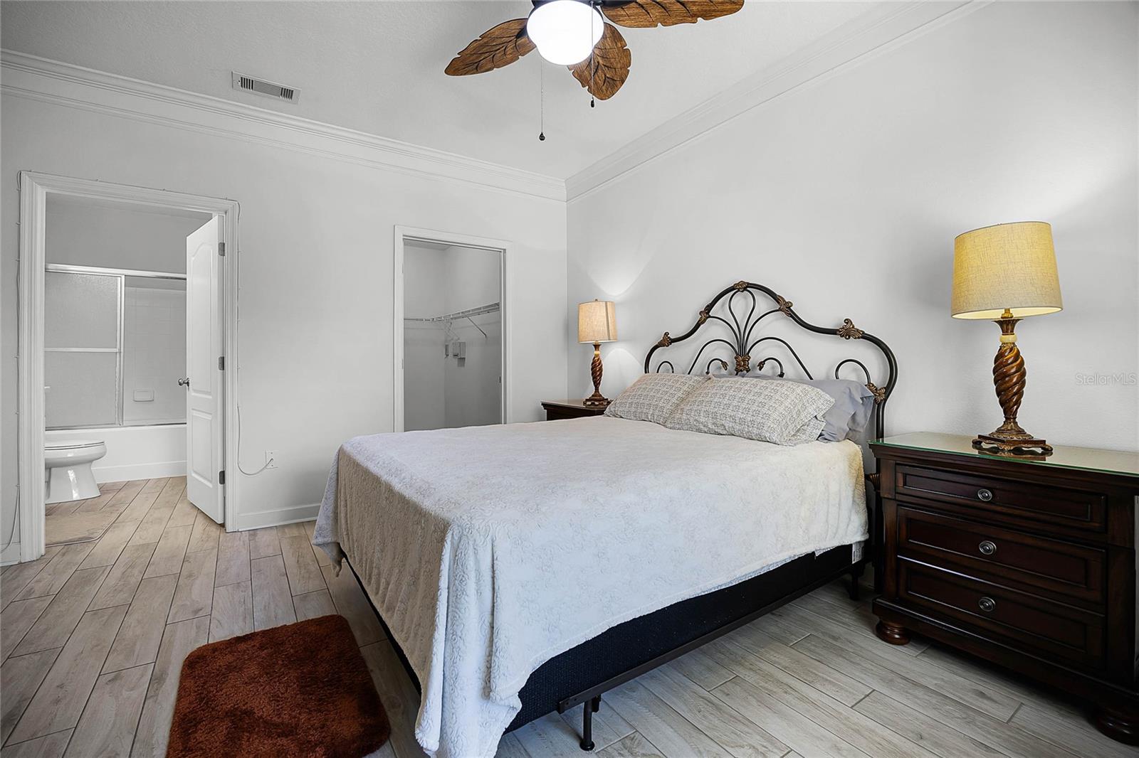 Image 10 of 20 For 19914 Villa Creek Drive 105