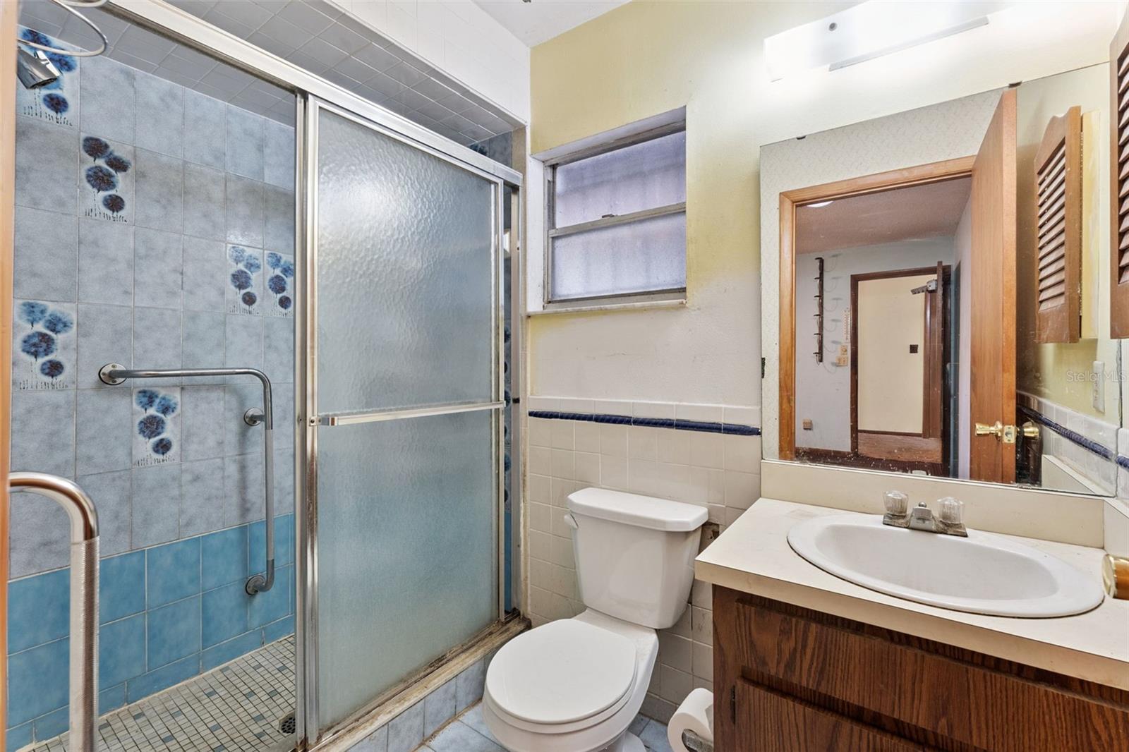 Image 11 of 20 For 1206 Coletta Drive