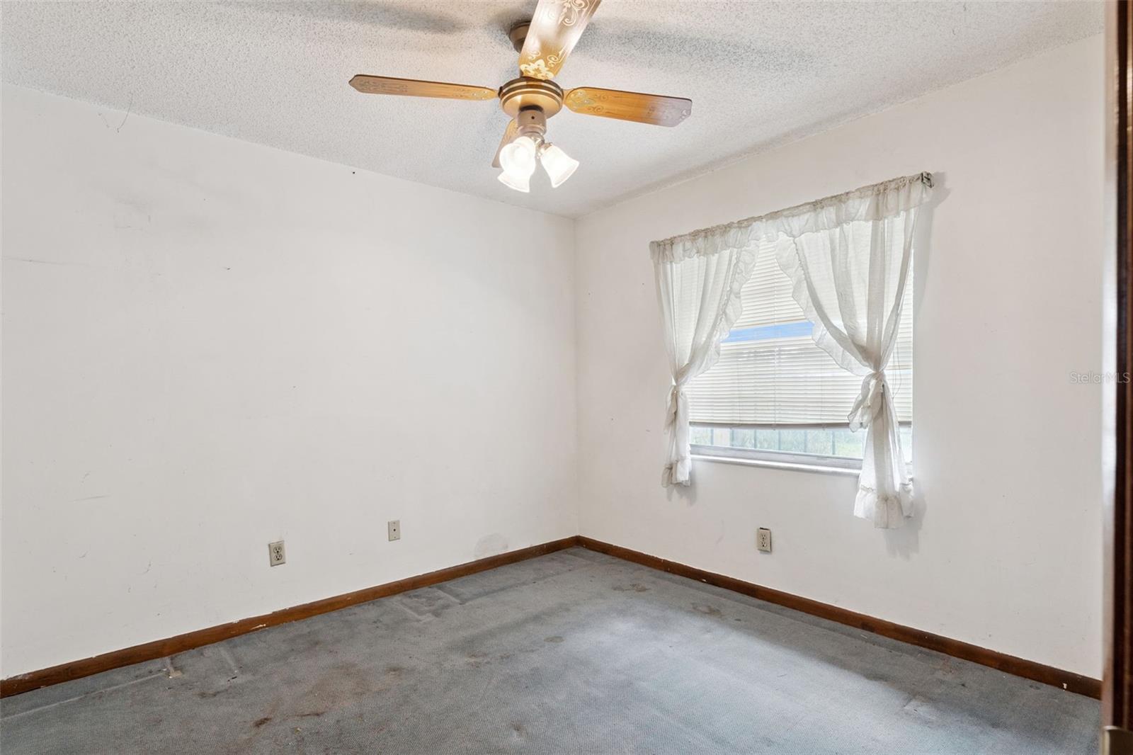 Image 8 of 20 For 1206 Coletta Drive