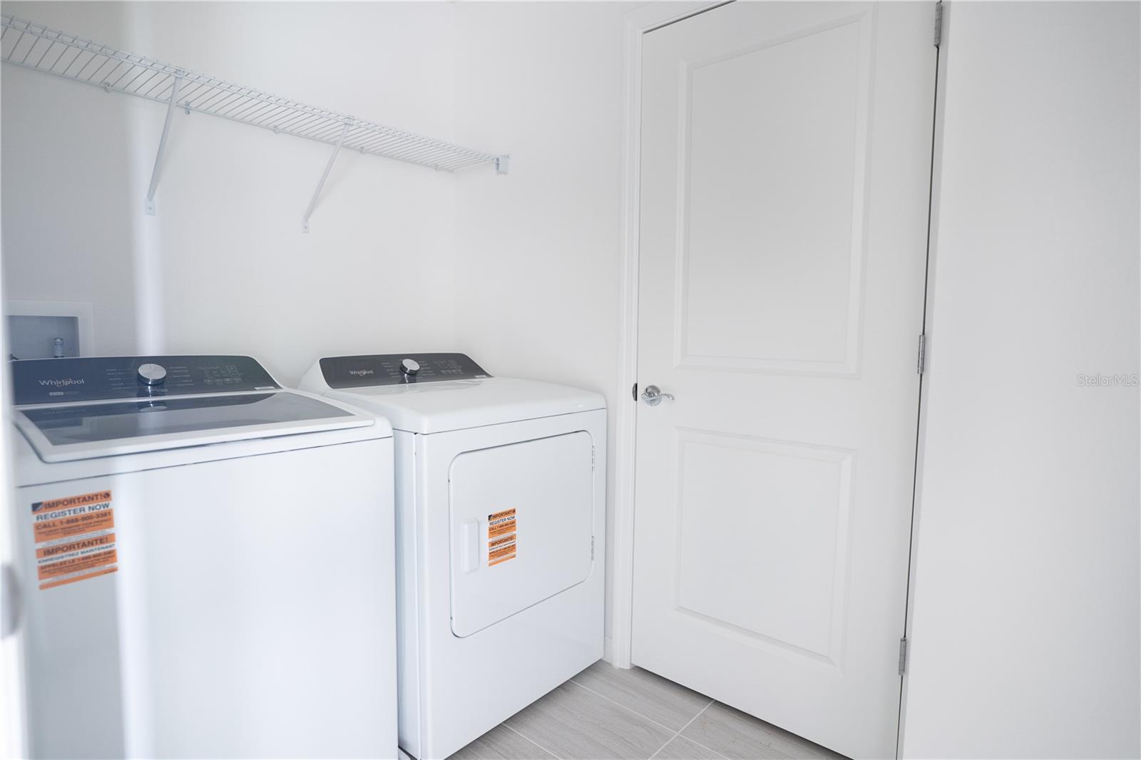 Image 15 of 17 For 4580 Maple Waltz Alley