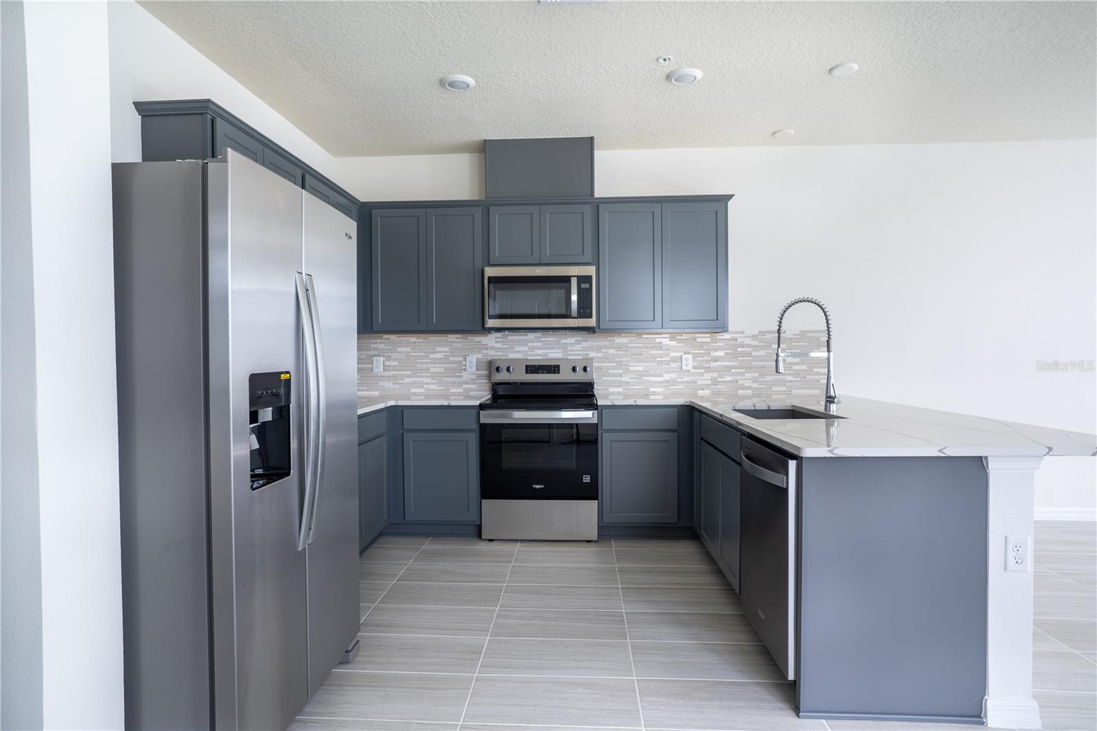 Image 3 of 17 For 4580 Maple Waltz Alley