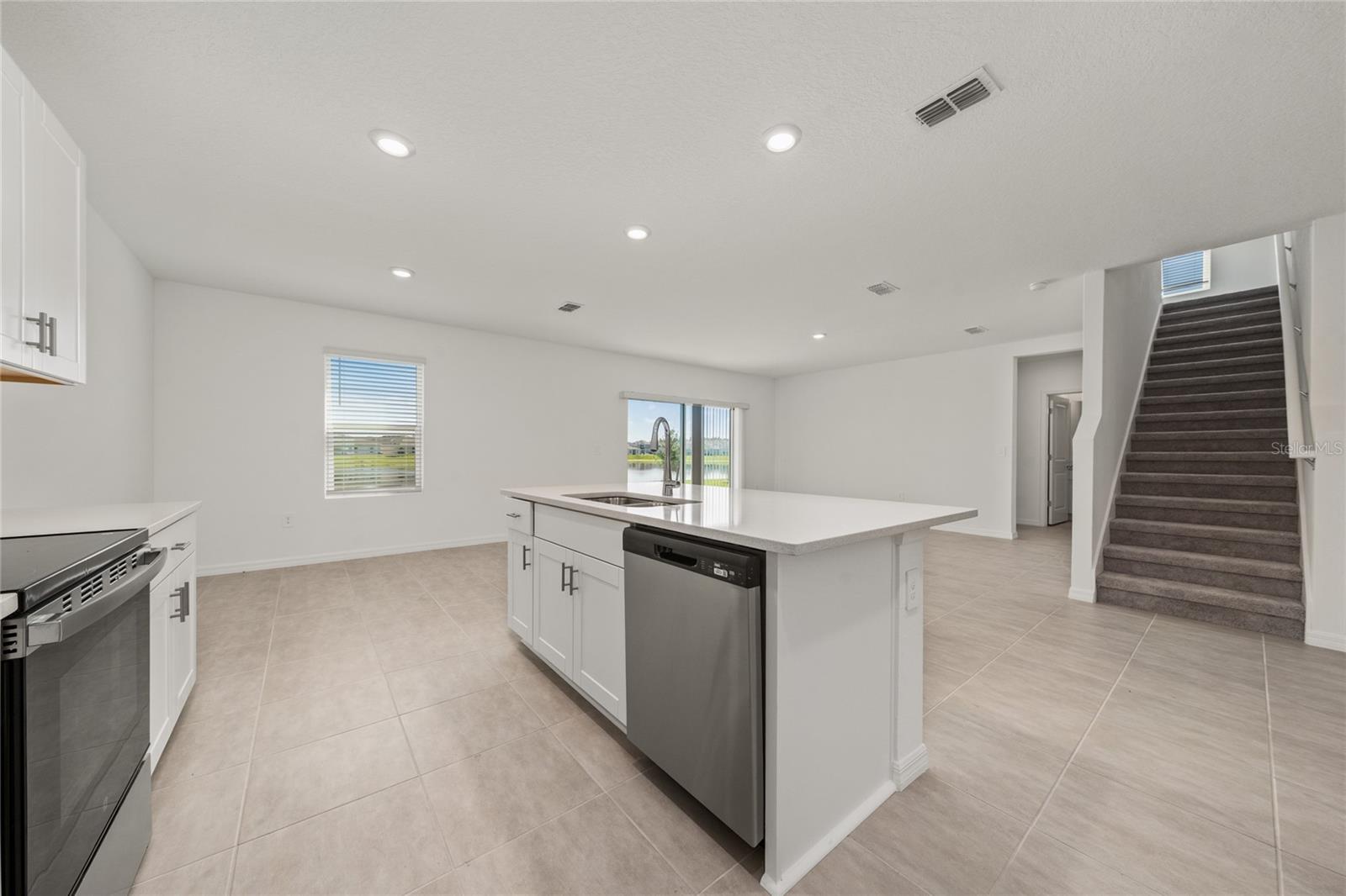 Image 13 of 32 For 4731 Yellow Elder Way