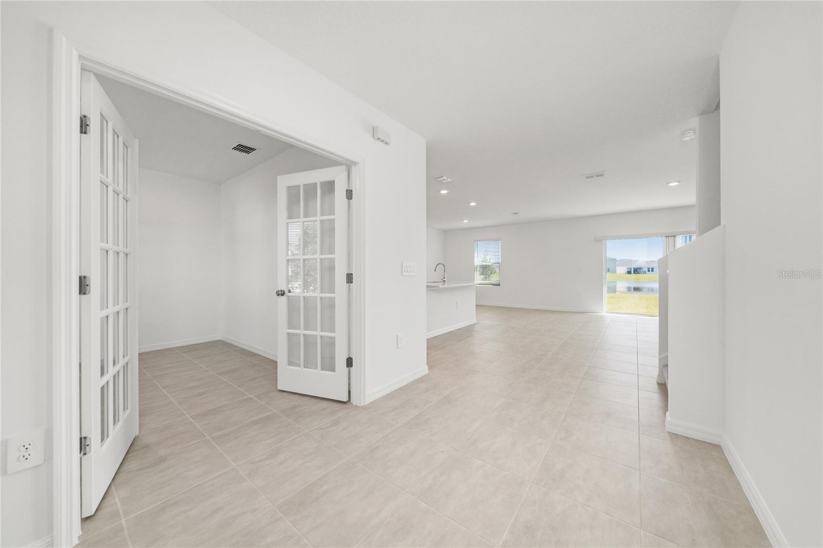 Image 7 of 32 For 4731 Yellow Elder Way