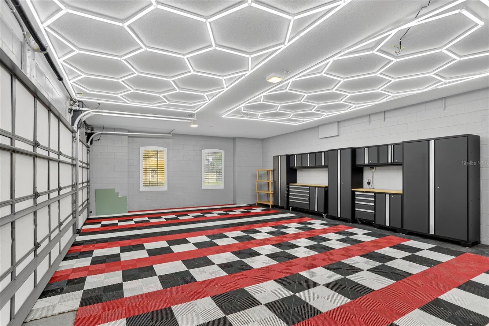 Image 21 of 87 For 2724 Northampton Avenue