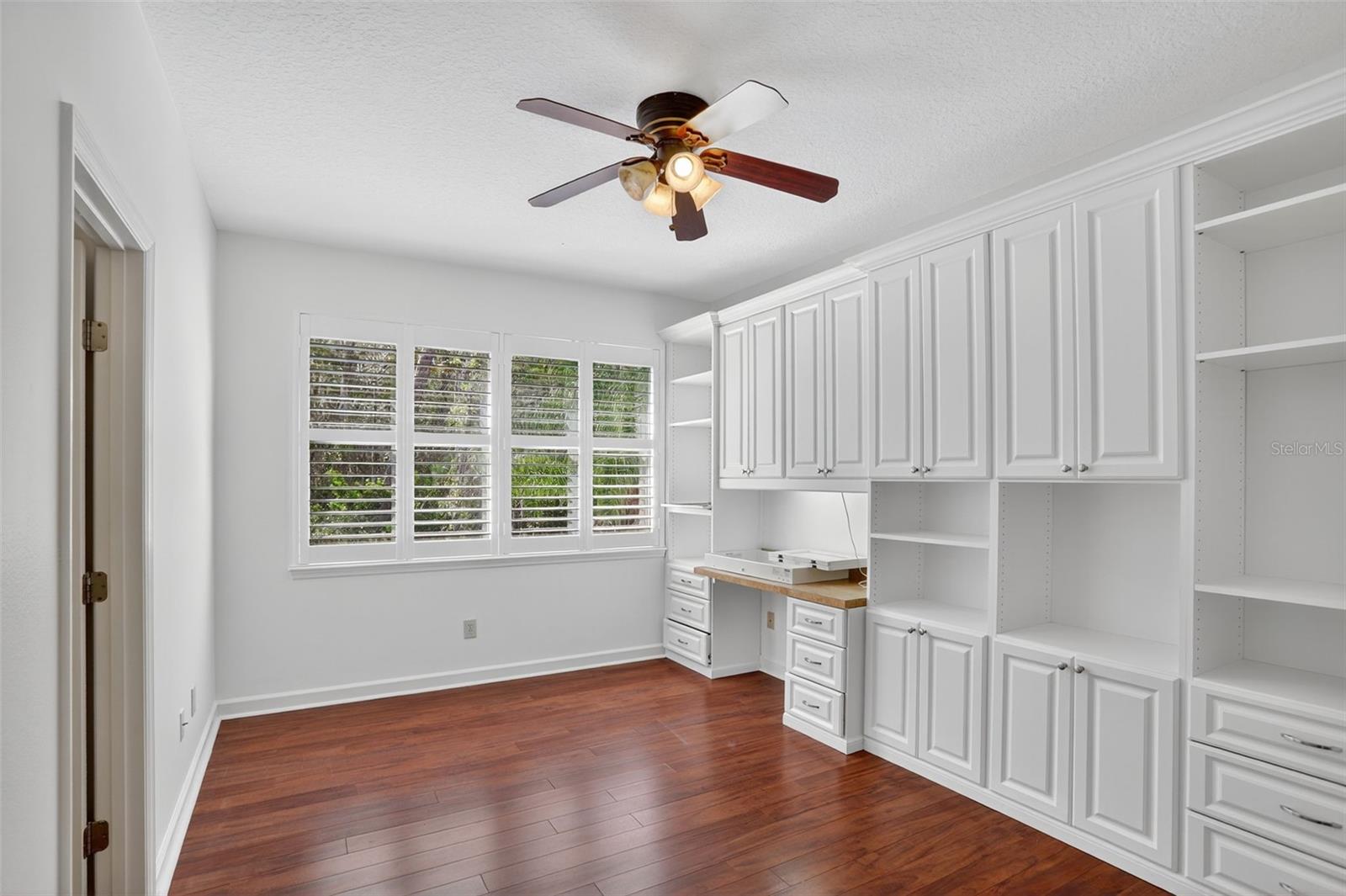 Image 43 of 87 For 2724 Northampton Avenue