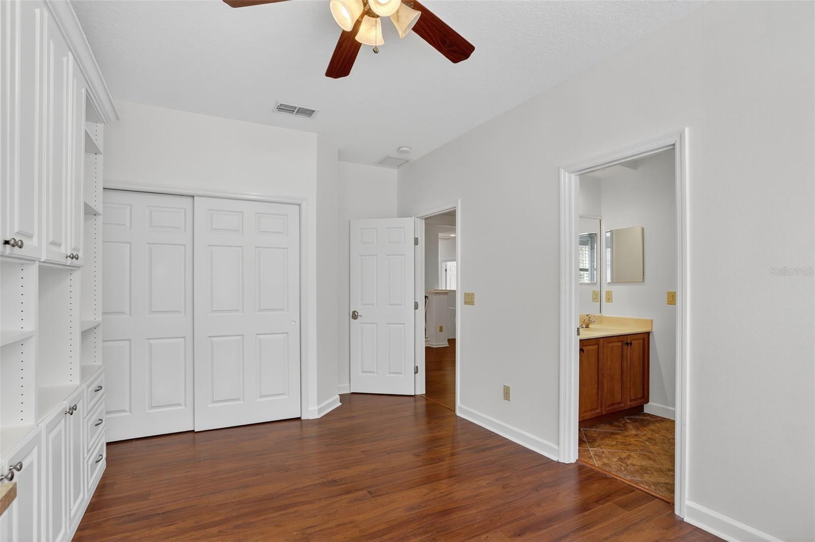 Image 45 of 87 For 2724 Northampton Avenue