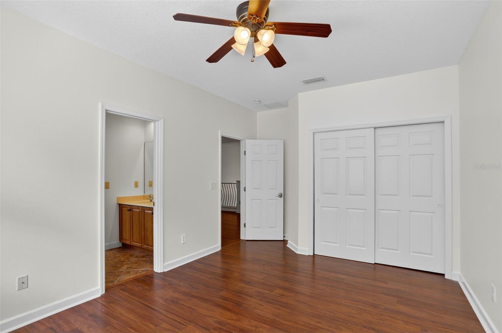 Image 49 of 87 For 2724 Northampton Avenue