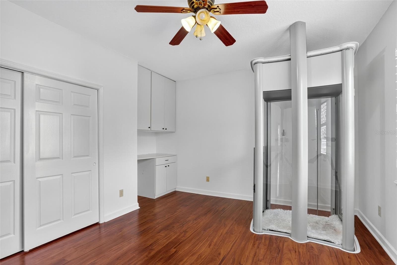 Image 55 of 87 For 2724 Northampton Avenue