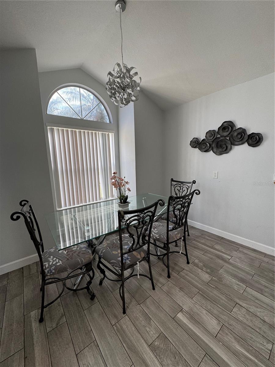 Image 12 of 62 For 14609 Quail Trail Circle