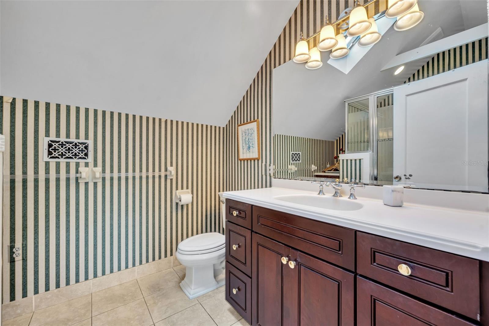 Image 29 of 50 For 1230 Golden Lane