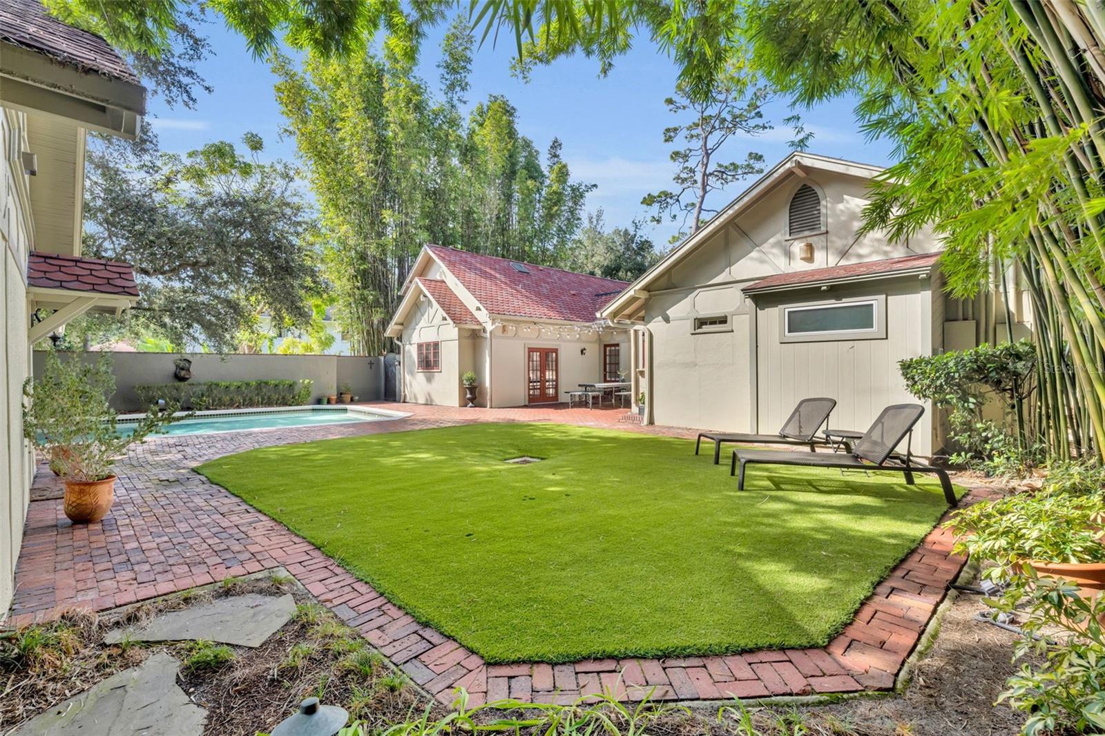 Image 33 of 50 For 1230 Golden Lane