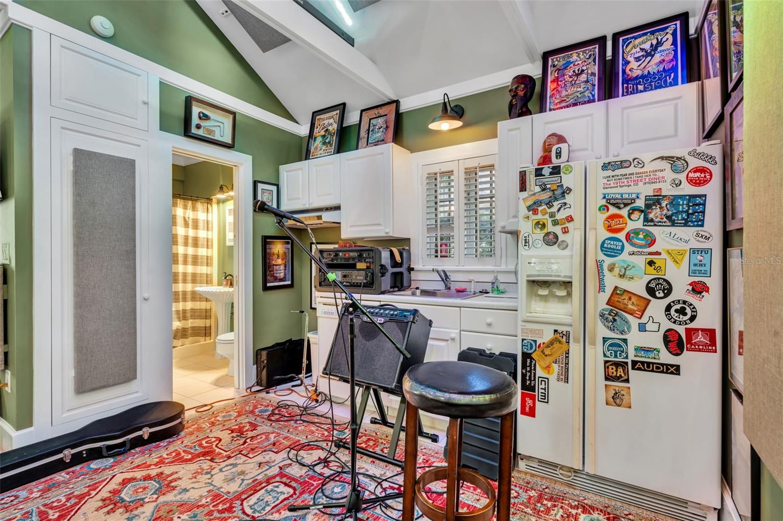 Image 42 of 50 For 1230 Golden Lane