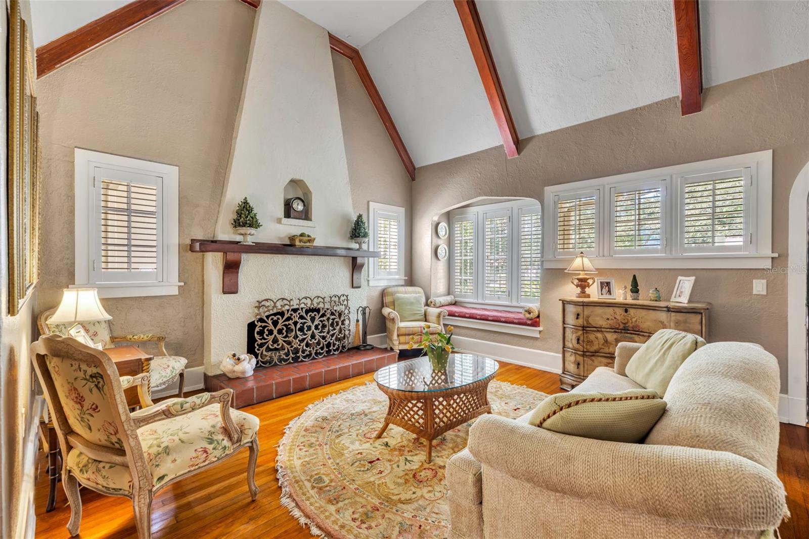 Image 6 of 50 For 1230 Golden Lane