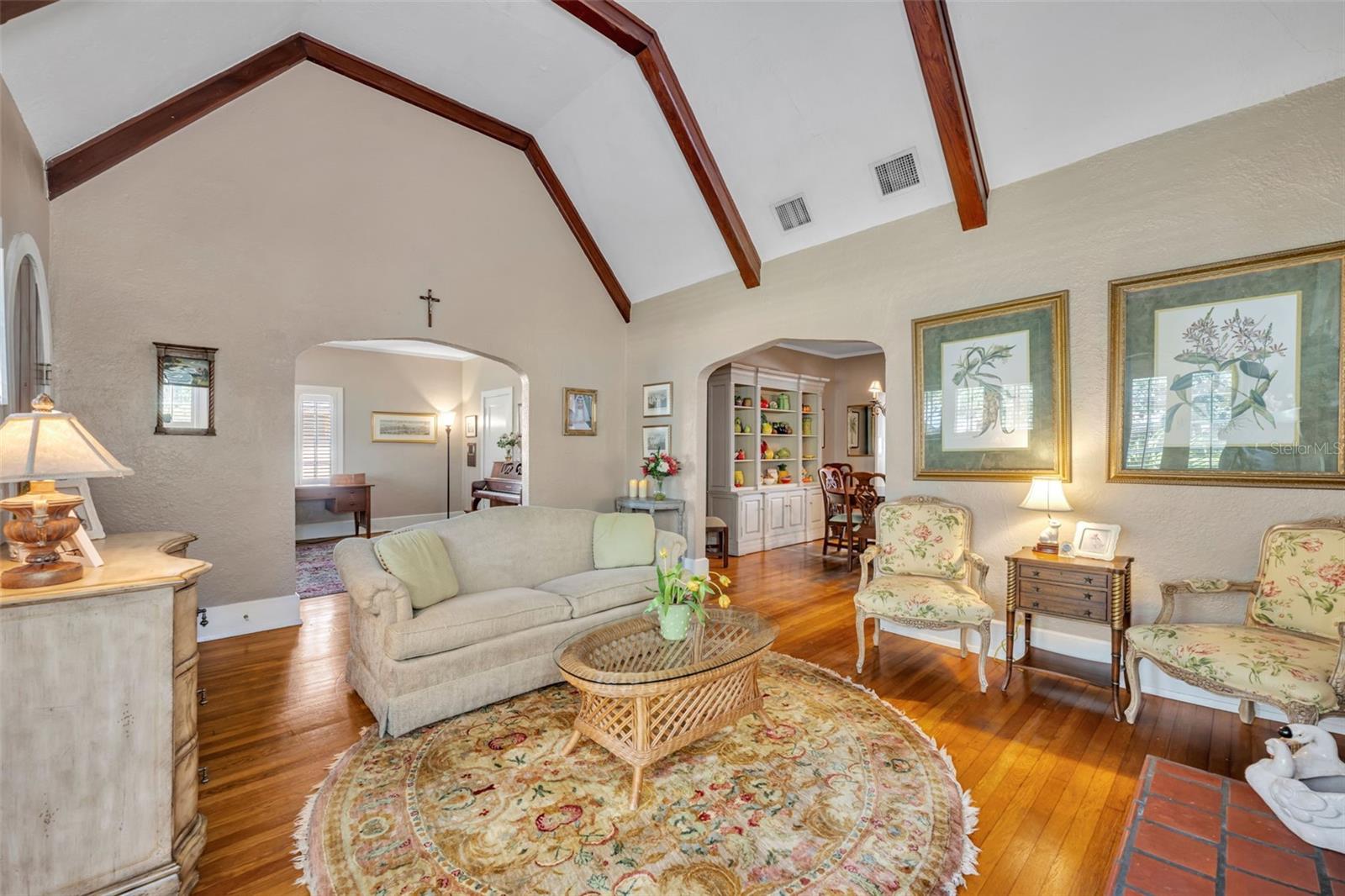 Image 7 of 50 For 1230 Golden Lane