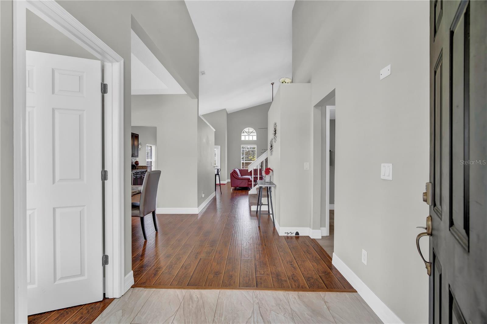 Image 23 of 39 For 535 Downing Circle