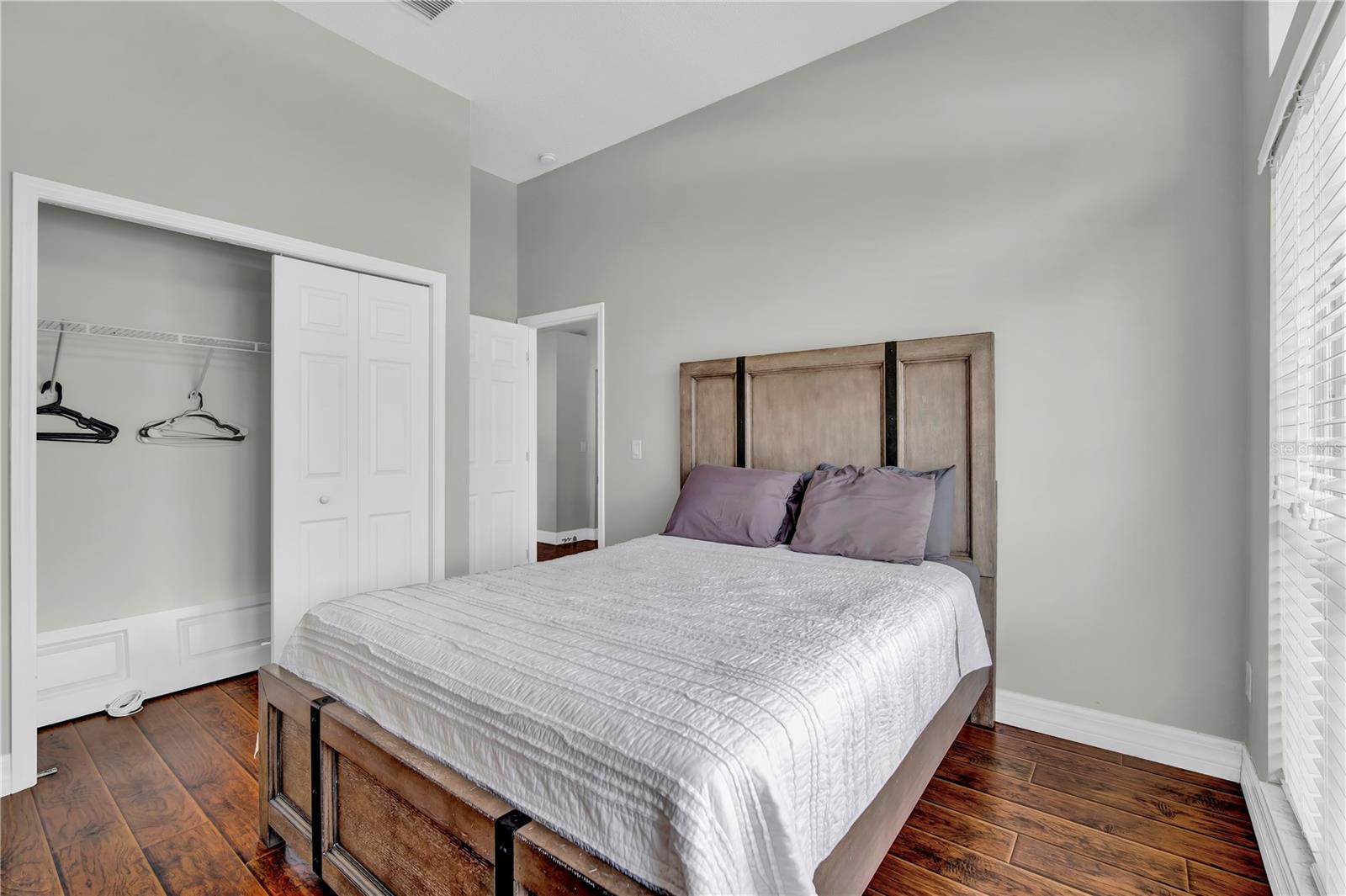 Image 25 of 39 For 535 Downing Circle